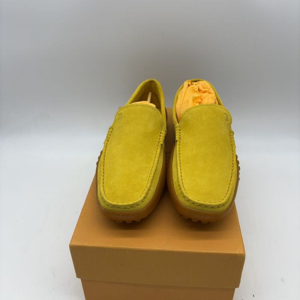 Tod's Gommino Suede Loafer